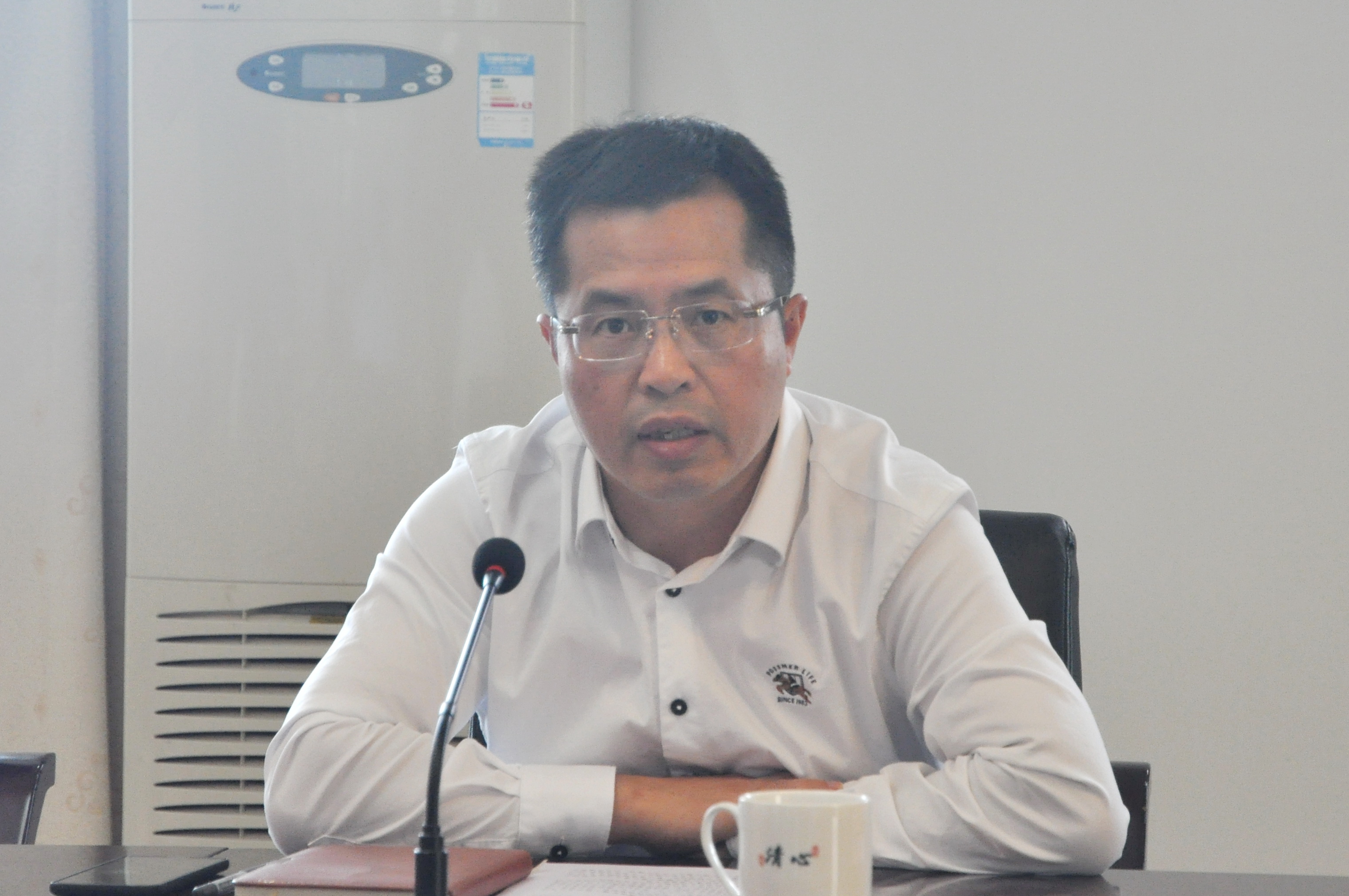 20181108郑祖材副区长到区交通运输局专题辅导学习习近平总书记视察广东重要讲话精神 (1).JPG